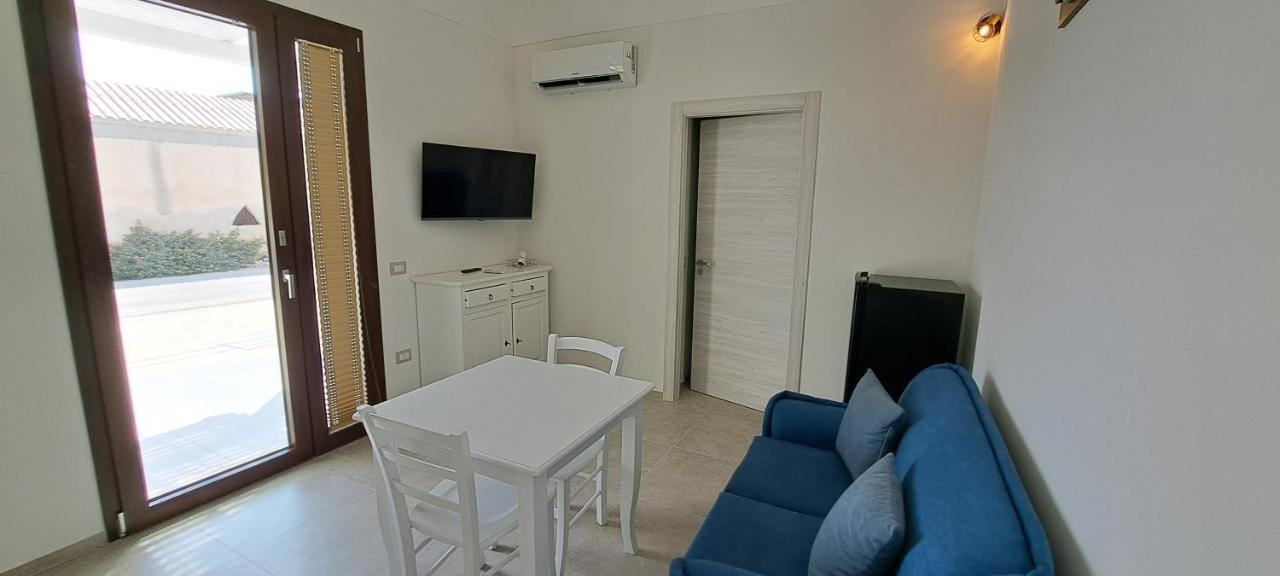 Claudette Apartments Marsala Rum bild